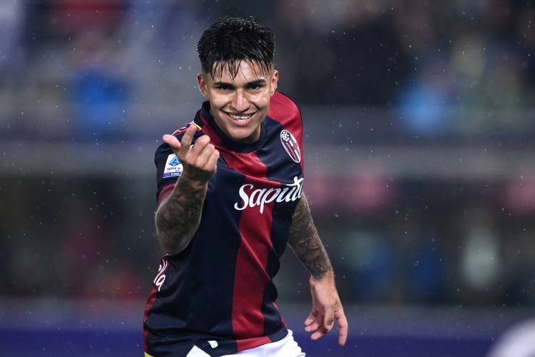 意甲最新动态：米兰锁定两大中锋目标，国米瞄准新劳塔罗？